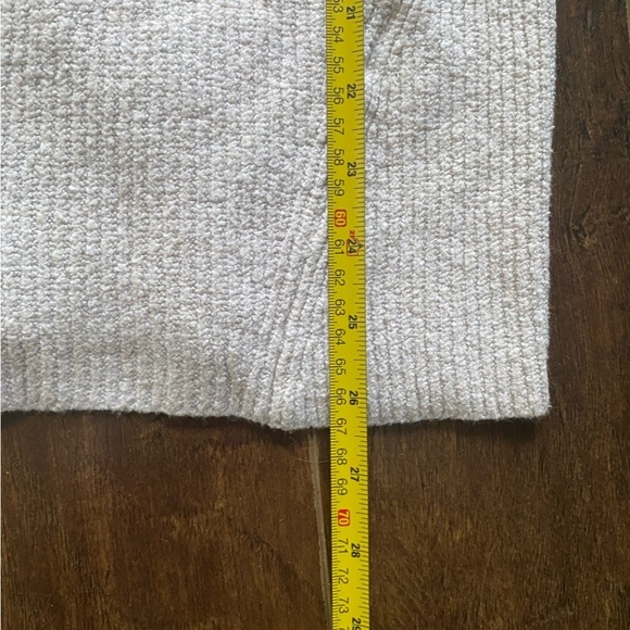 Wilfred Cream V Neck Sweater Size Small - Picture 9 of 10